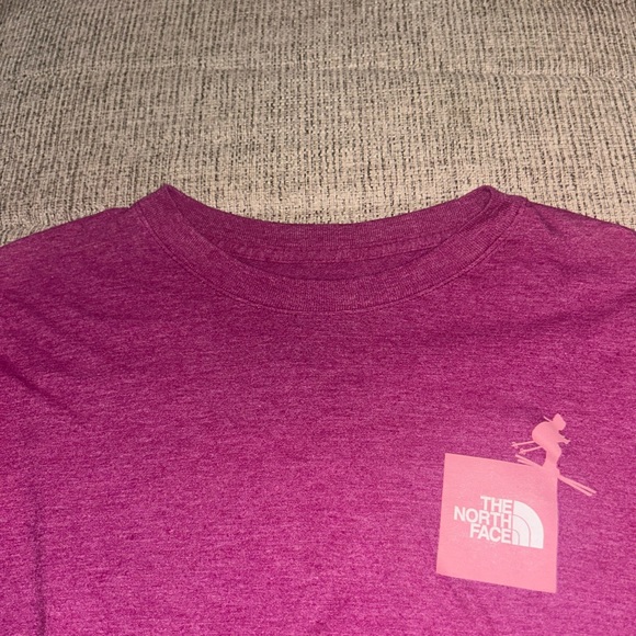 The North Face Magenta Long Sleeve Shirt - Picture 4 of 7